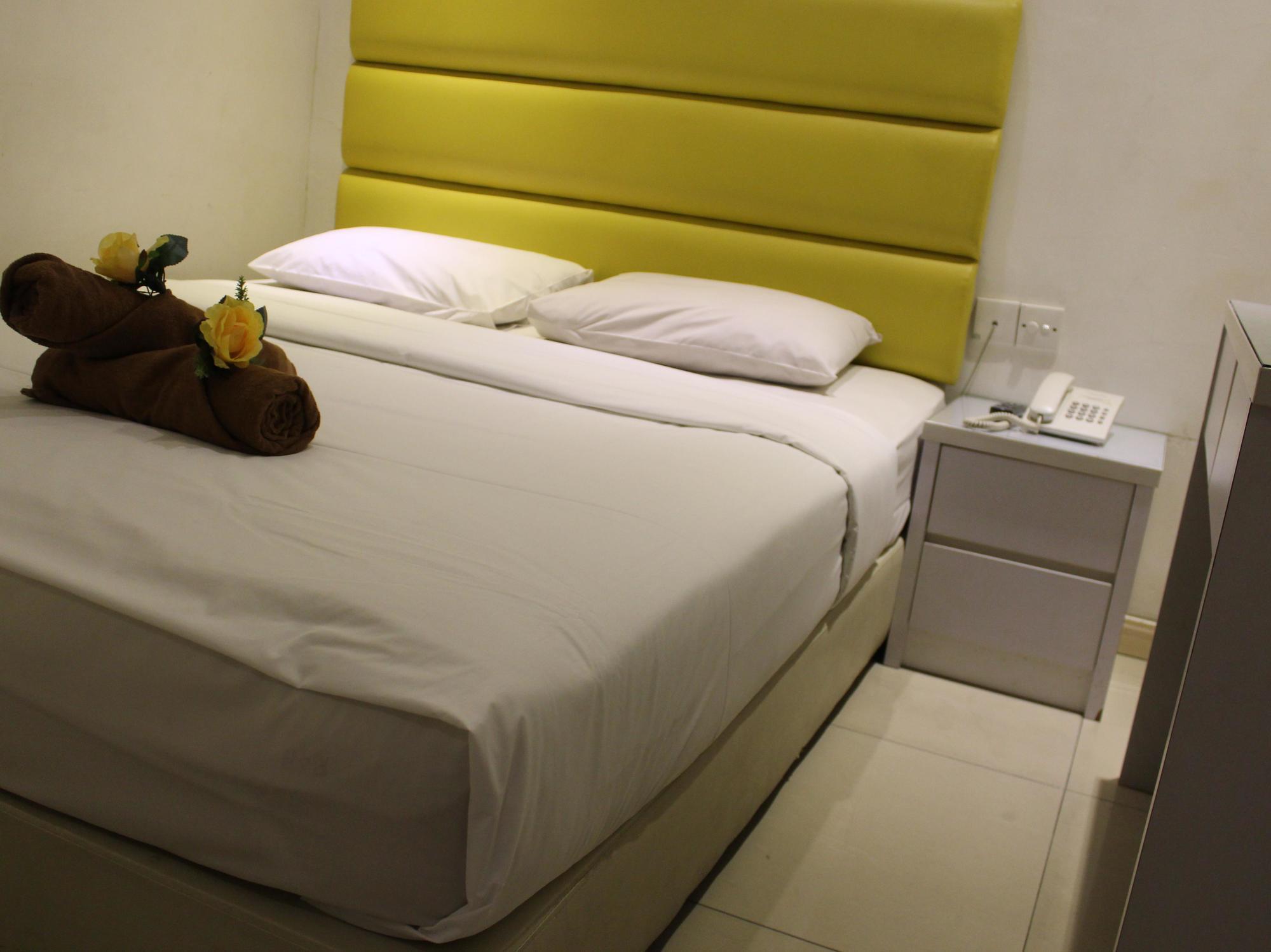 Rose Cottage Hotel Taman Impian Senai Johor Bahru Bagian luar foto
